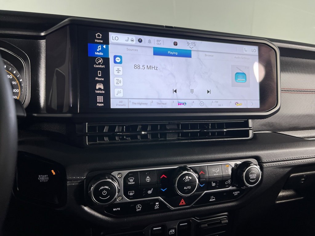 Certified 2024 Jeep Wrangler Unlimited Rubicon w/ Convenience Group image 20