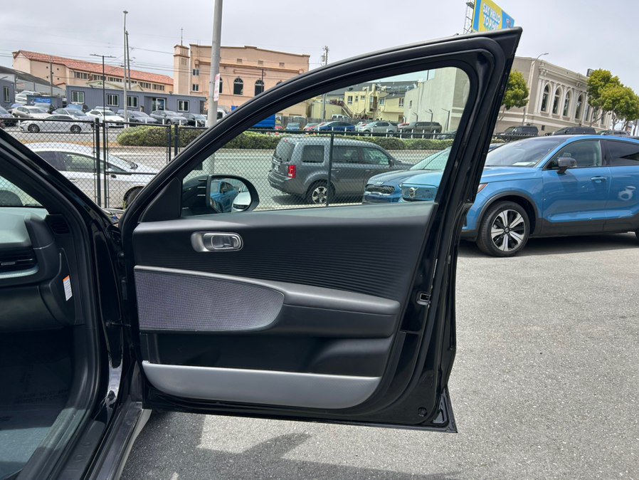 Used 2024 Hyundai Ioniq 6 SE RWD image 32