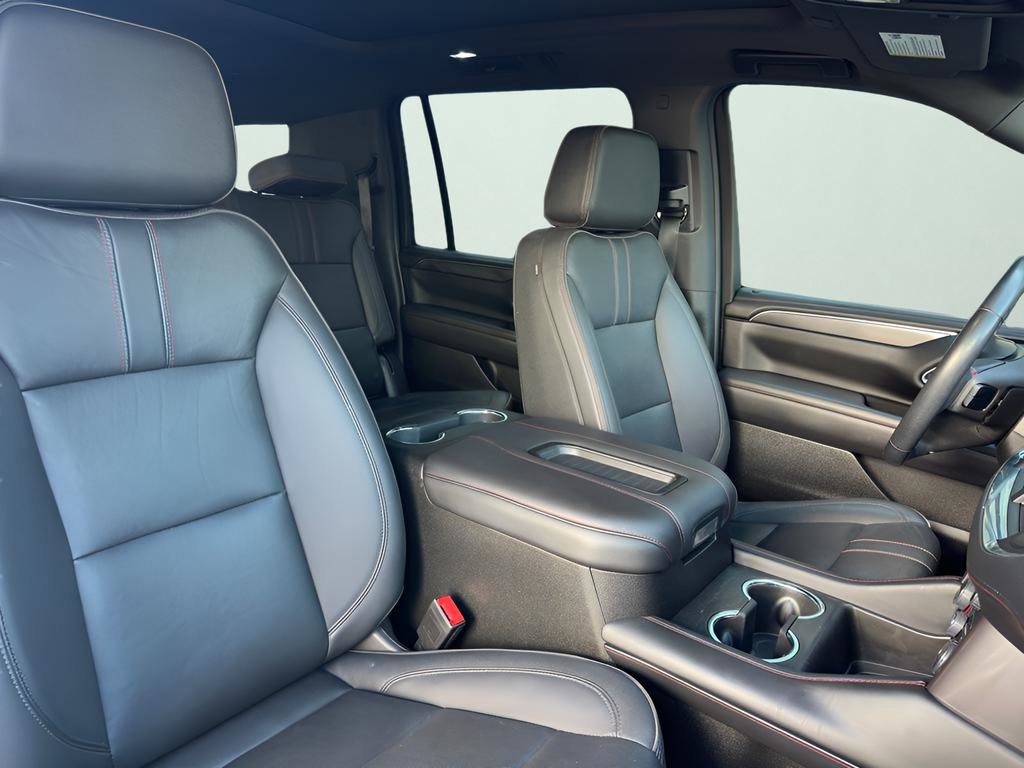 Used 2023 Chevrolet Suburban RST image 11