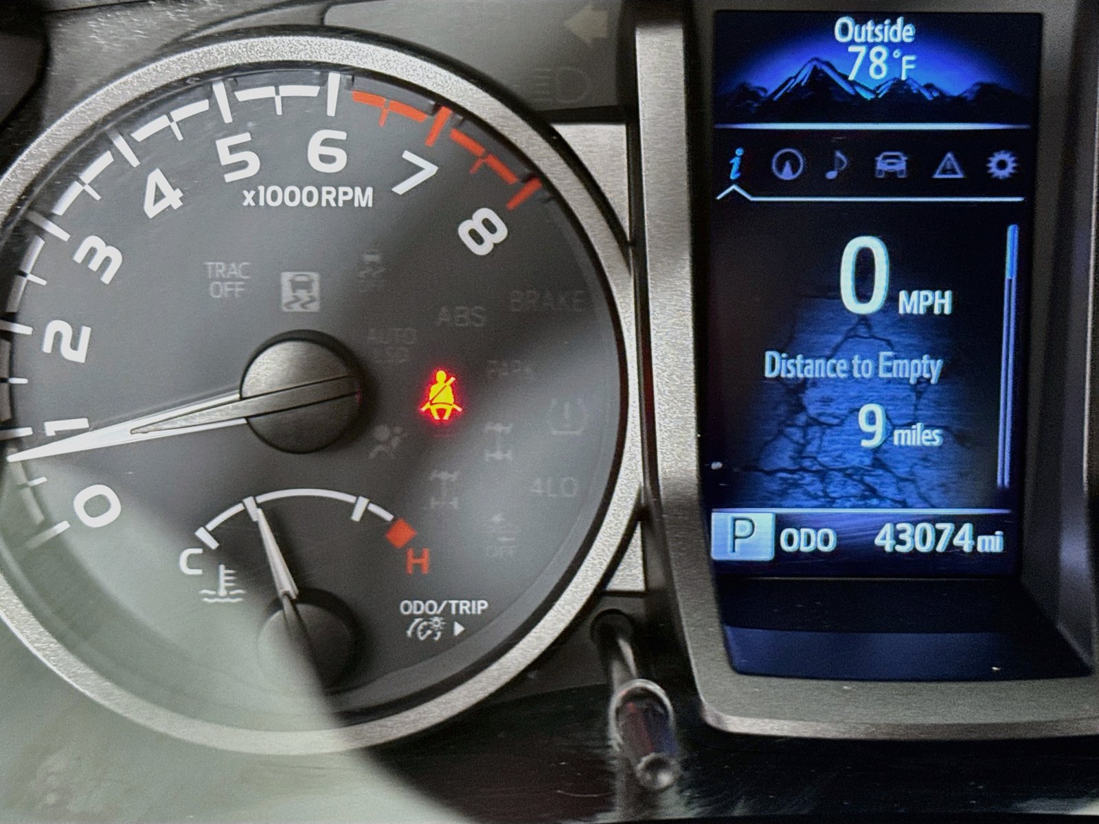 Certified 2023 Toyota Tacoma TRD Sport AWD/4WD image 9