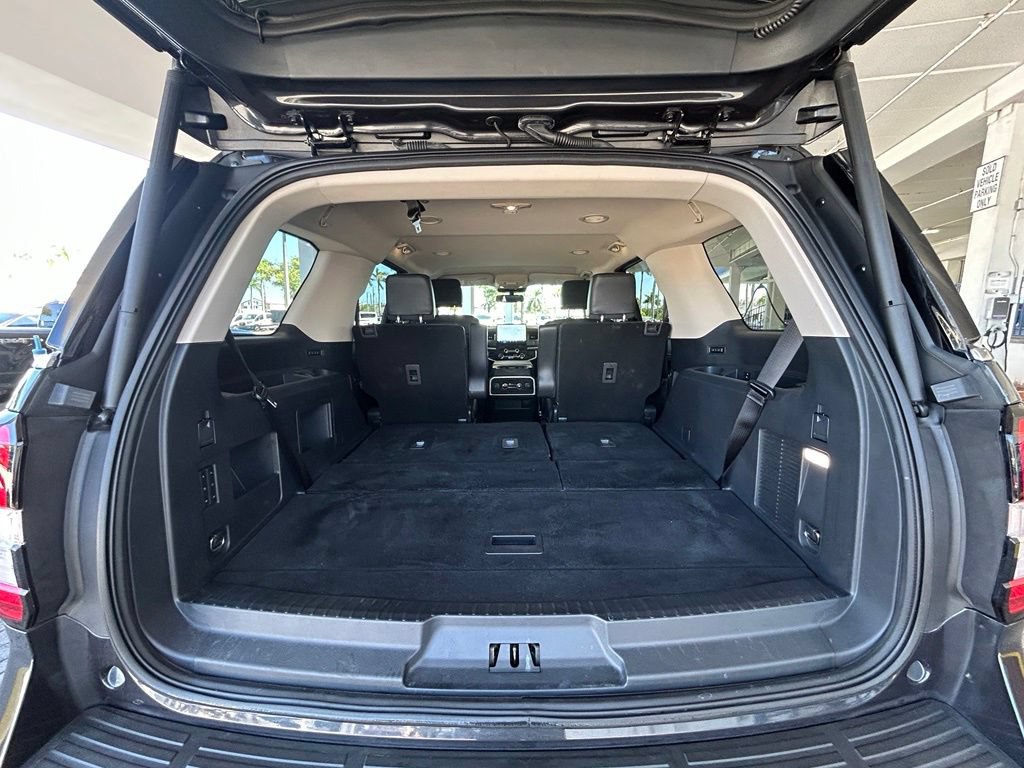 Certified 2024 Ford Expedition XLT RWD image 30