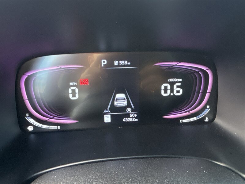 Used 2024 Kia Soul LX w/ Option Group 015 FWD image 24