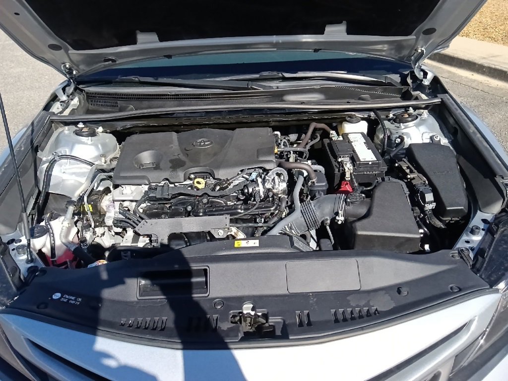 Used 2024 Toyota Camry SE image 31