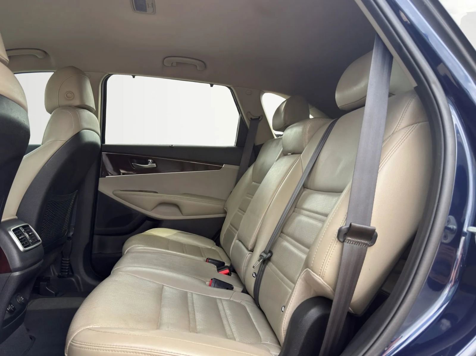 Used 2017 Kia Sorento EX FWD image 22