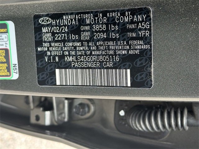 Used 2024 Hyundai Elantra SEL w/ Convenience Package image 37