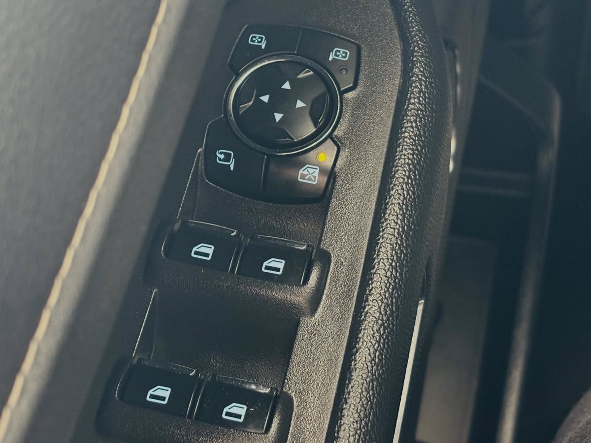Used 2024 Ford Expedition Max XLT AWD/4WD image 41