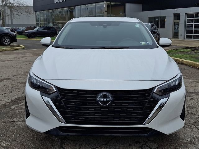 Used 2024 Nissan Sentra SV w/ Lighting Package image 2