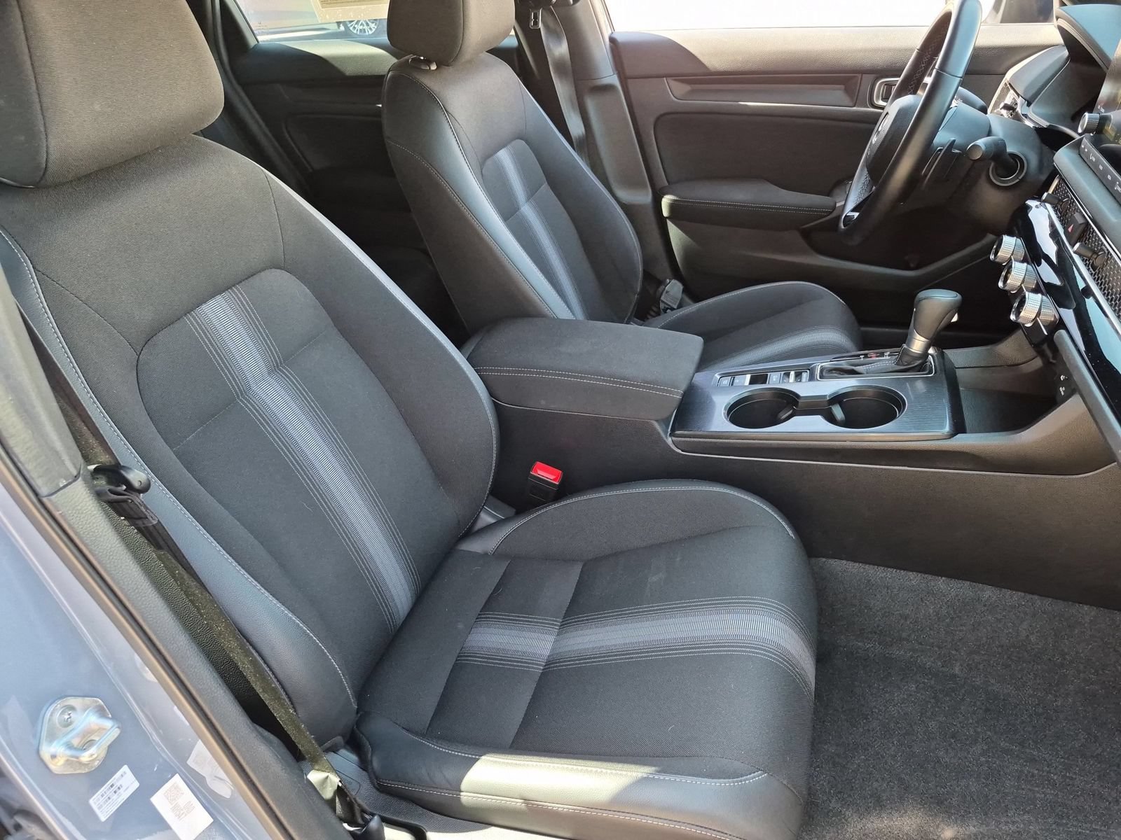 Used 2024 Honda Civic Sport image 29