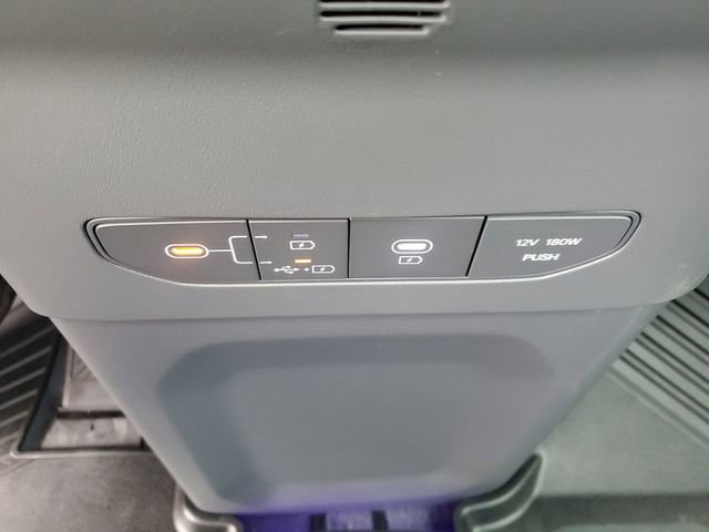 Certified 2026 Kia EV9 Land w/ Nightfall Edition Package image 32