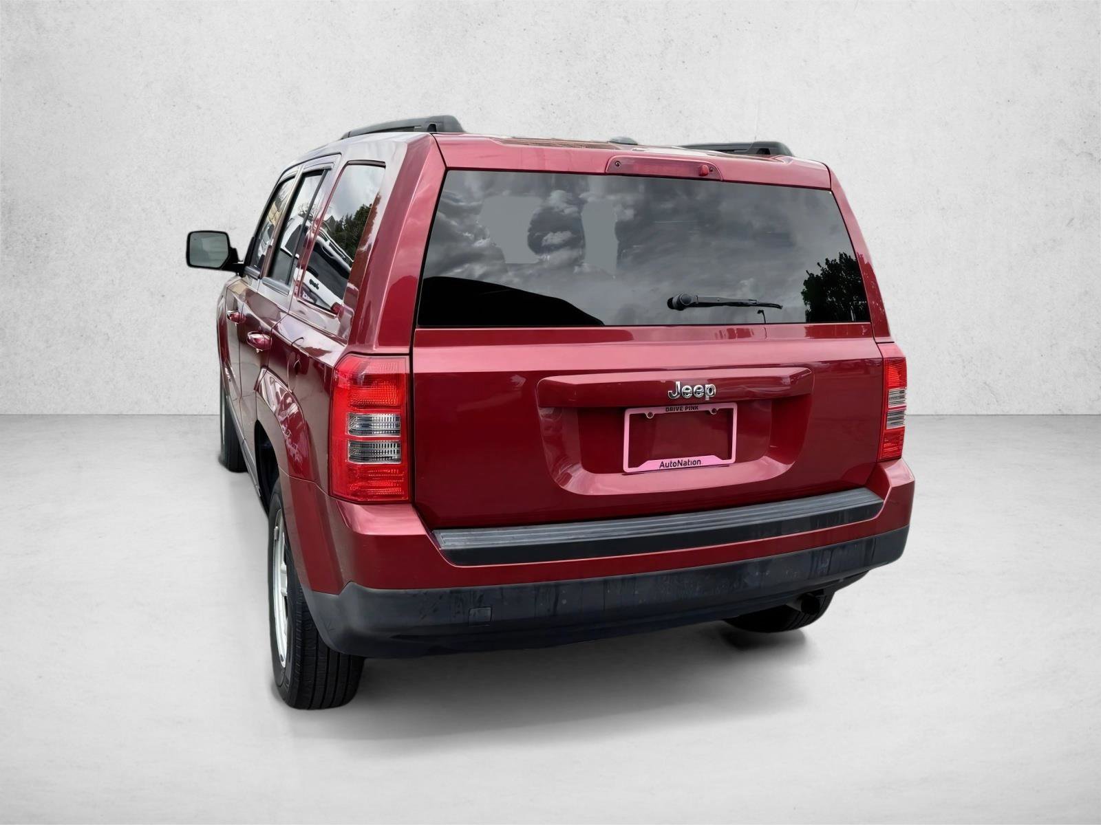 Used 2014 Jeep Patriot Sport w/ Power Value Group FWD image 5