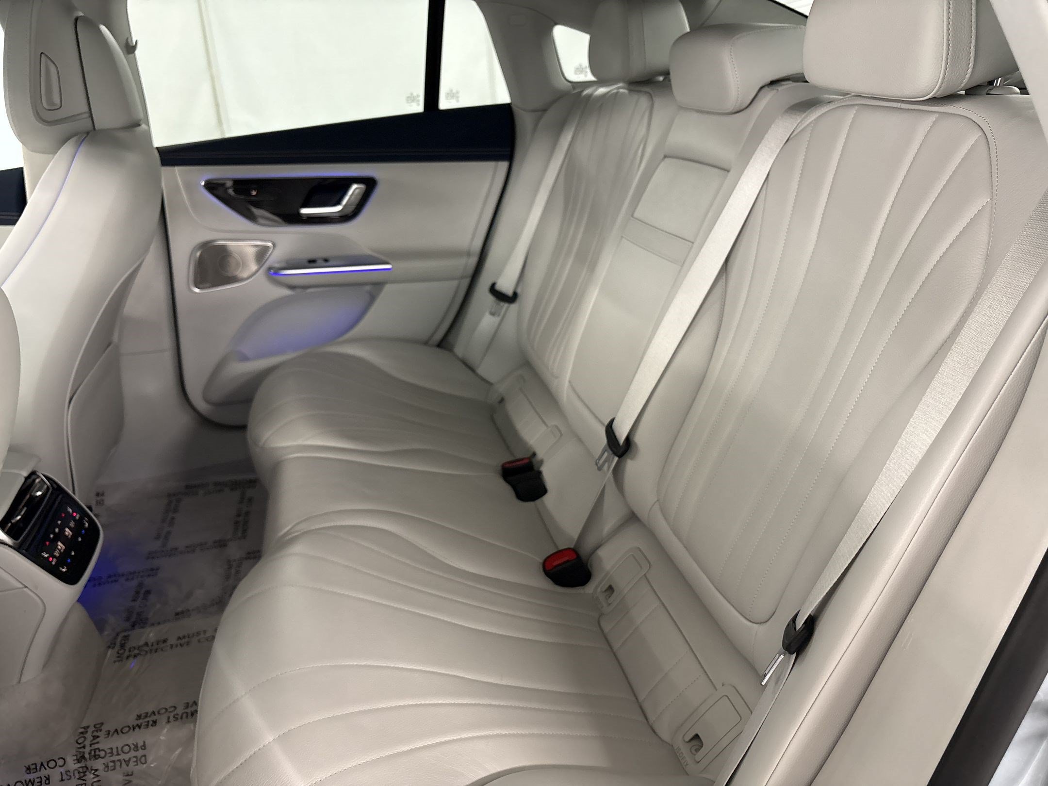 Certified 2023 Mercedes-Benz EQE 500 4MATIC Sedan image 27