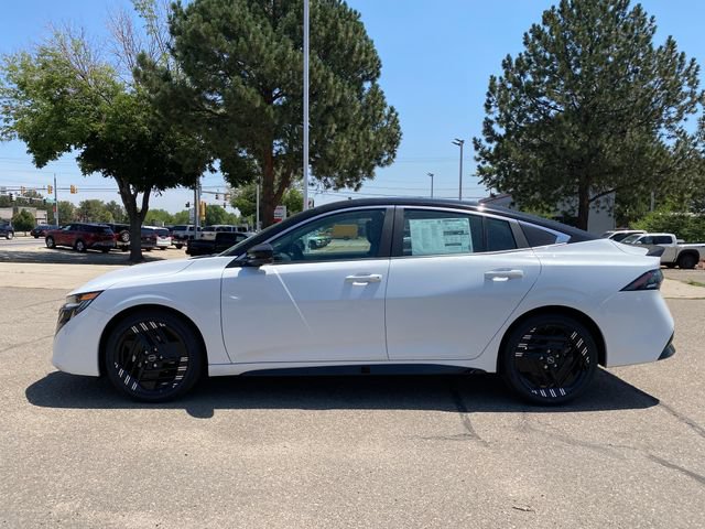 New 2026 Nissan Sentra SR w/ SR Premium Package FWD image 2