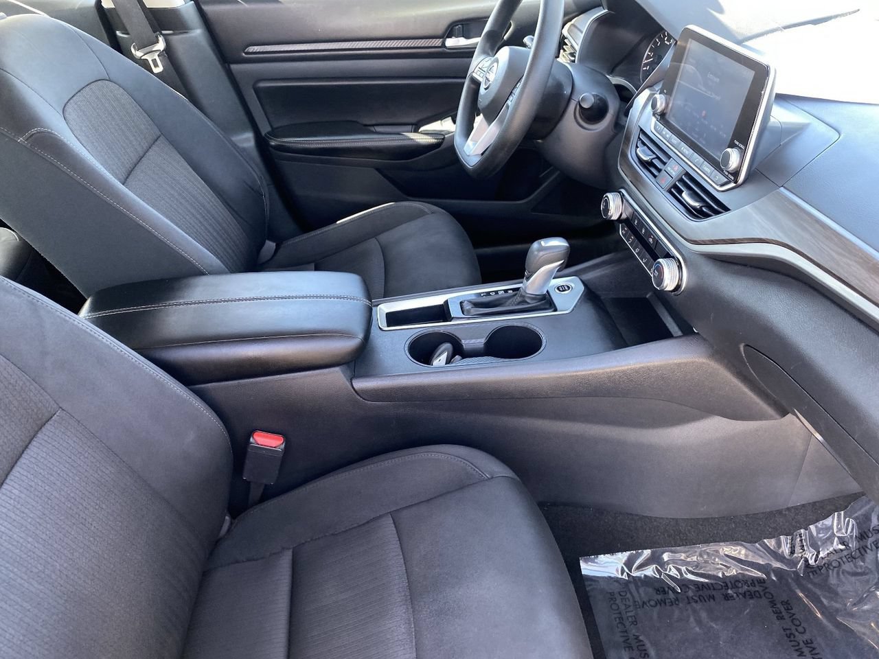 Certified 2025 Nissan Altima 2.5 SV FWD image 10