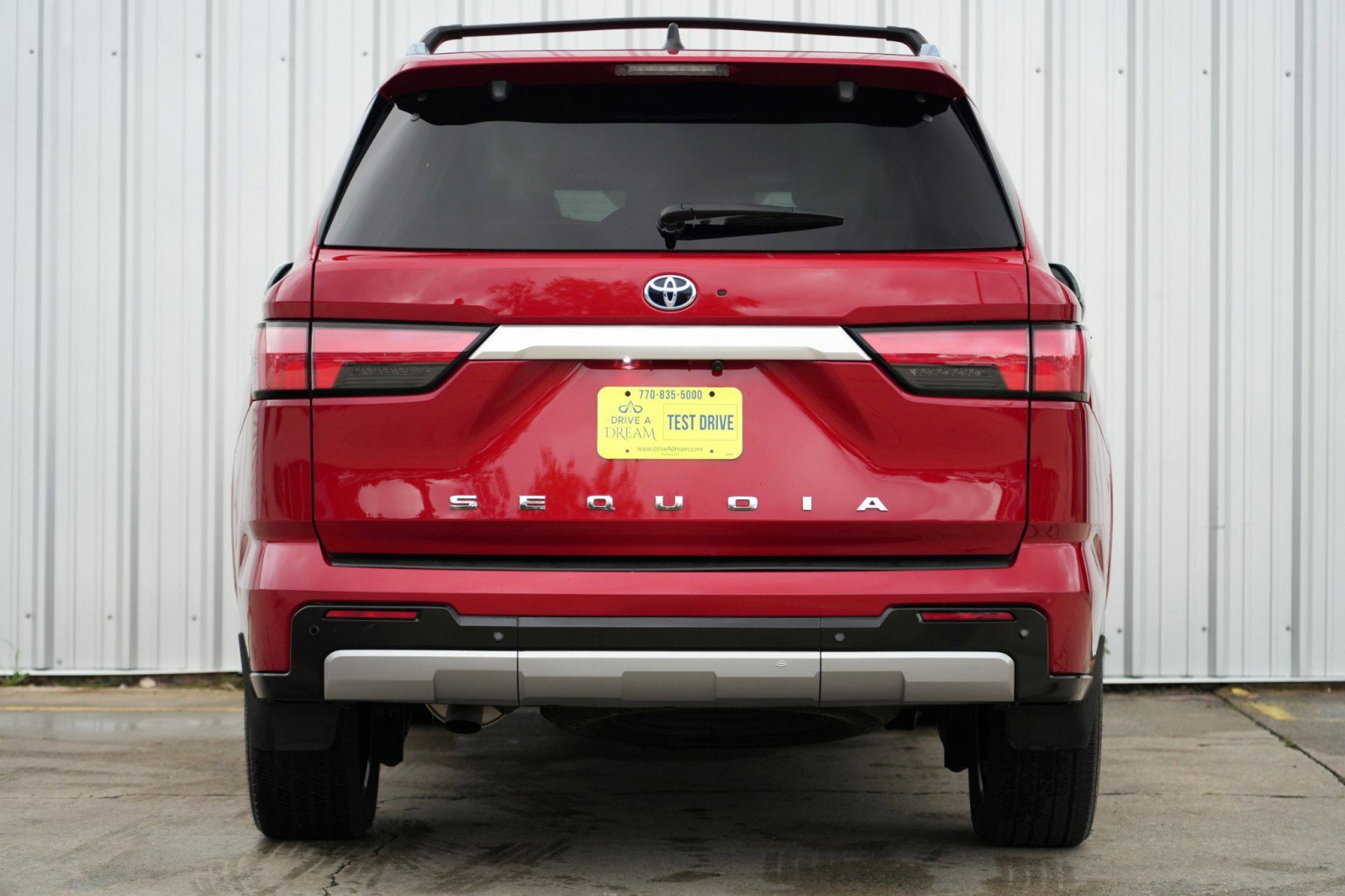 Used 2024 Toyota Sequoia Capstone image 11