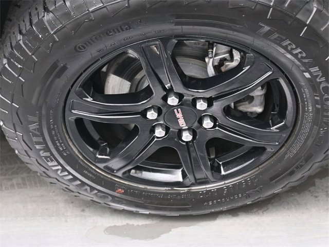 Used 2023 GMC Acadia AT4 w/ Trailering Package image 31