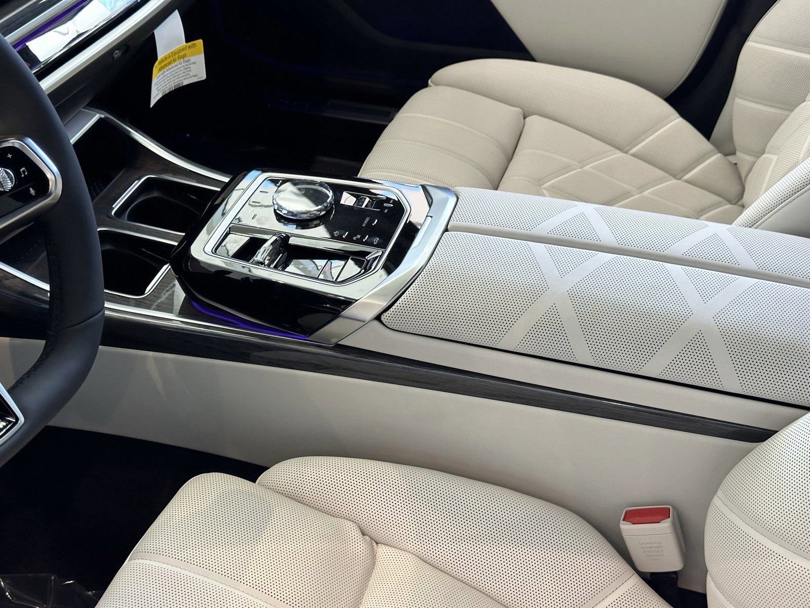New 2026 BMW 760i xDrive w/ Executive Package AWD/4WD image 9