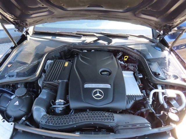 Used 2018 Mercedes-Benz C 300 4MATIC Sedan image 28