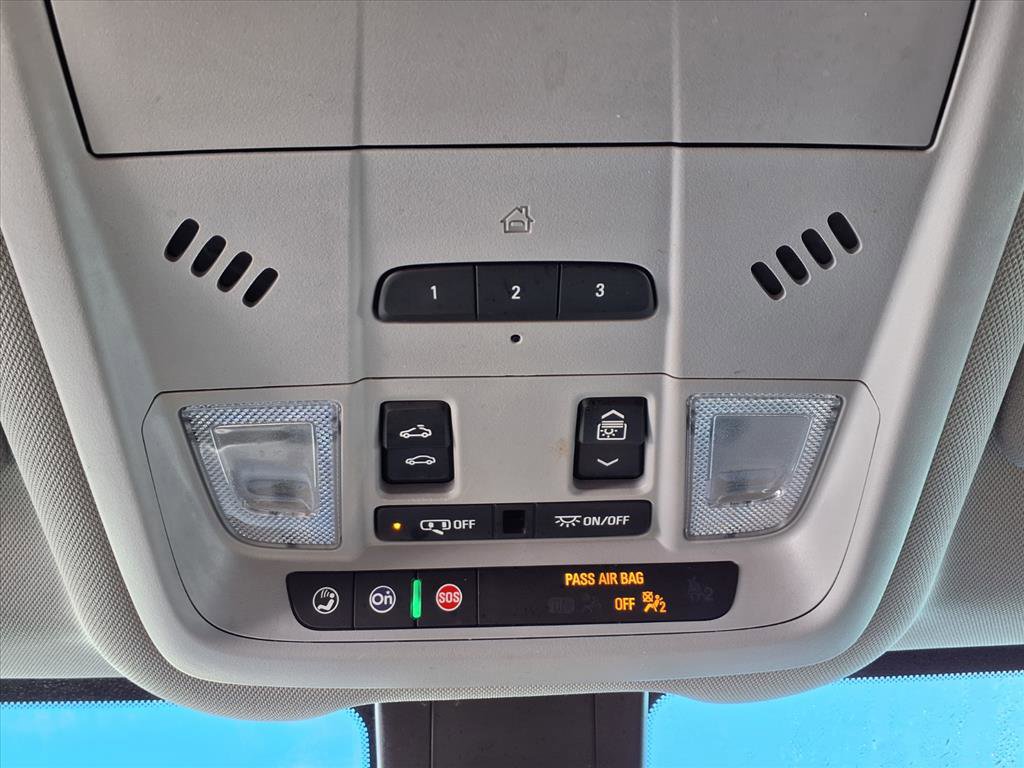 Used 2022 GMC Terrain SLT w/ Infotainment Package II image 15