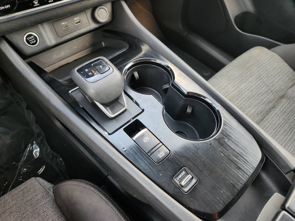 Used 2023 Nissan Rogue SV FWD image 20