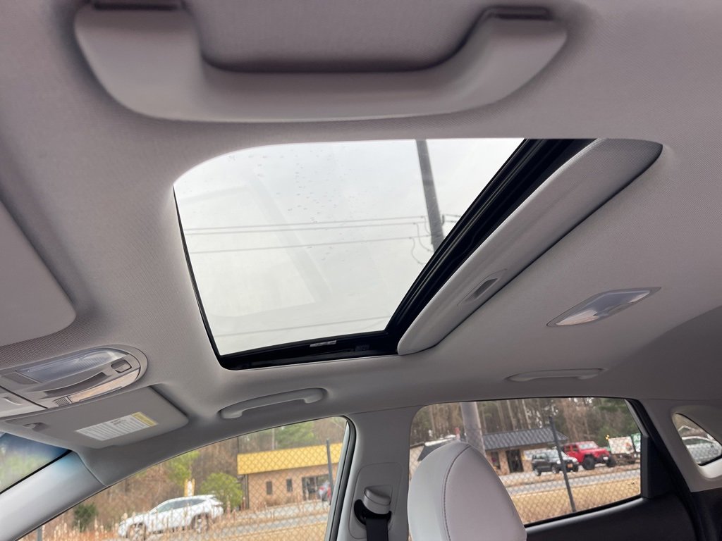 Certified 2023 Hyundai Kona SEL w/ Convenience Package image 20