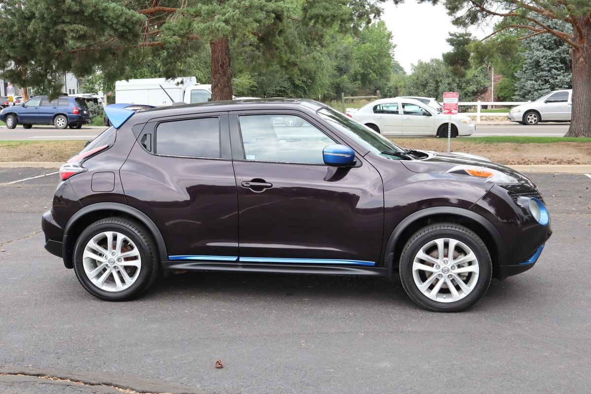 Used 2015 Nissan Juke SV AWD/4WD image 3