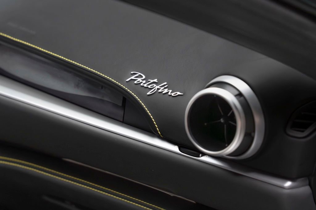 Used 2019 Ferrari Portofino image 41