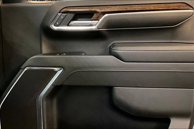 Used 2024 GMC Sierra 1500 Elevation image 28