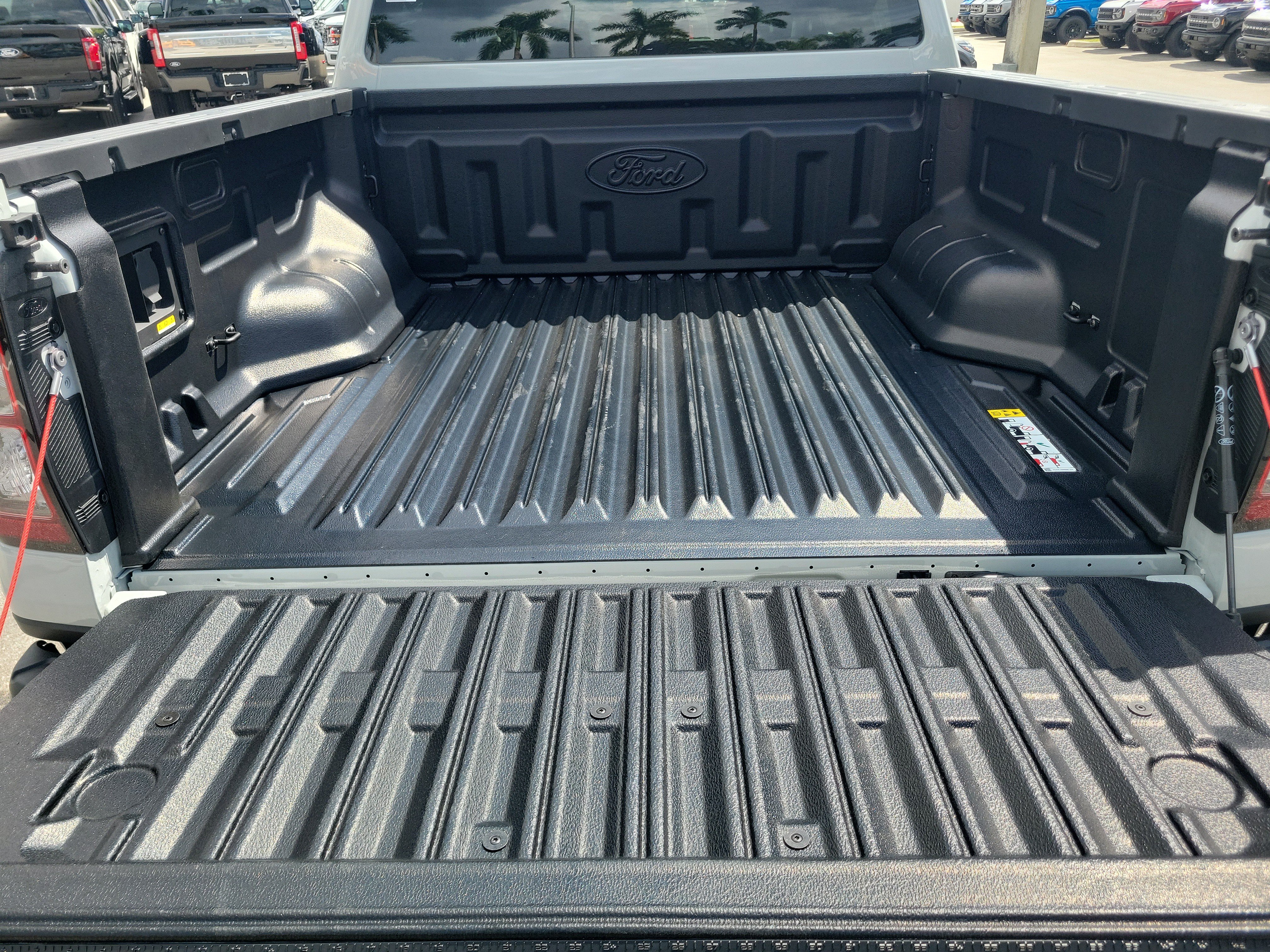 New 2026 Ford Ranger XLT w/ Black Appearance Package RWD image 12