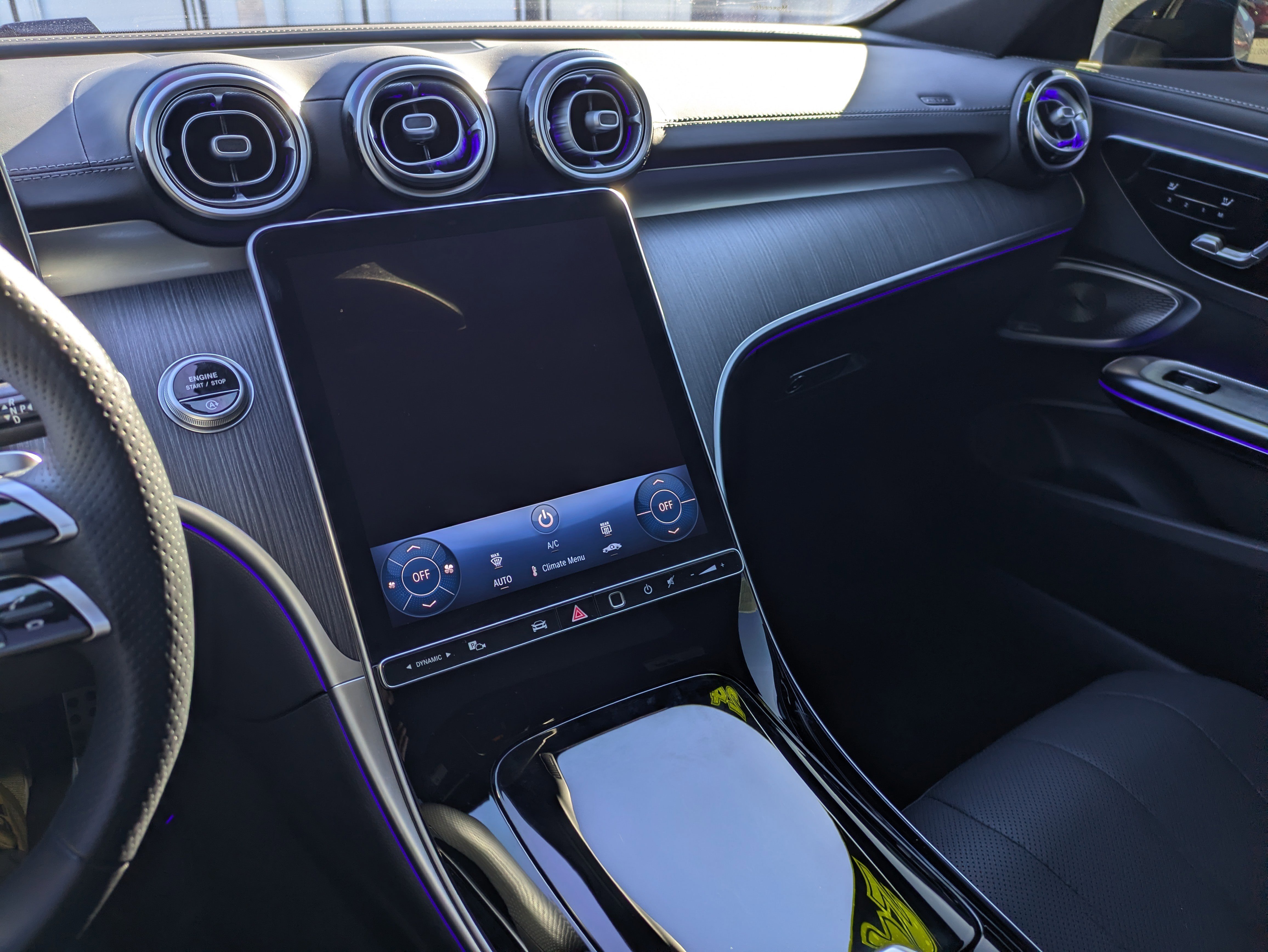 Used 2024 Mercedes-Benz CLE 300 4MATIC Coupe image 27