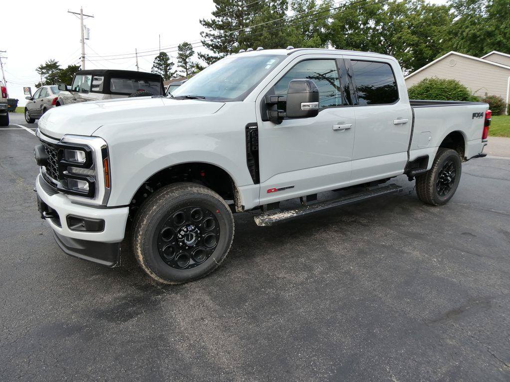 New 2026 Ford F250 Lariat w/ Black Appearance Package AWD/4WD image 9
