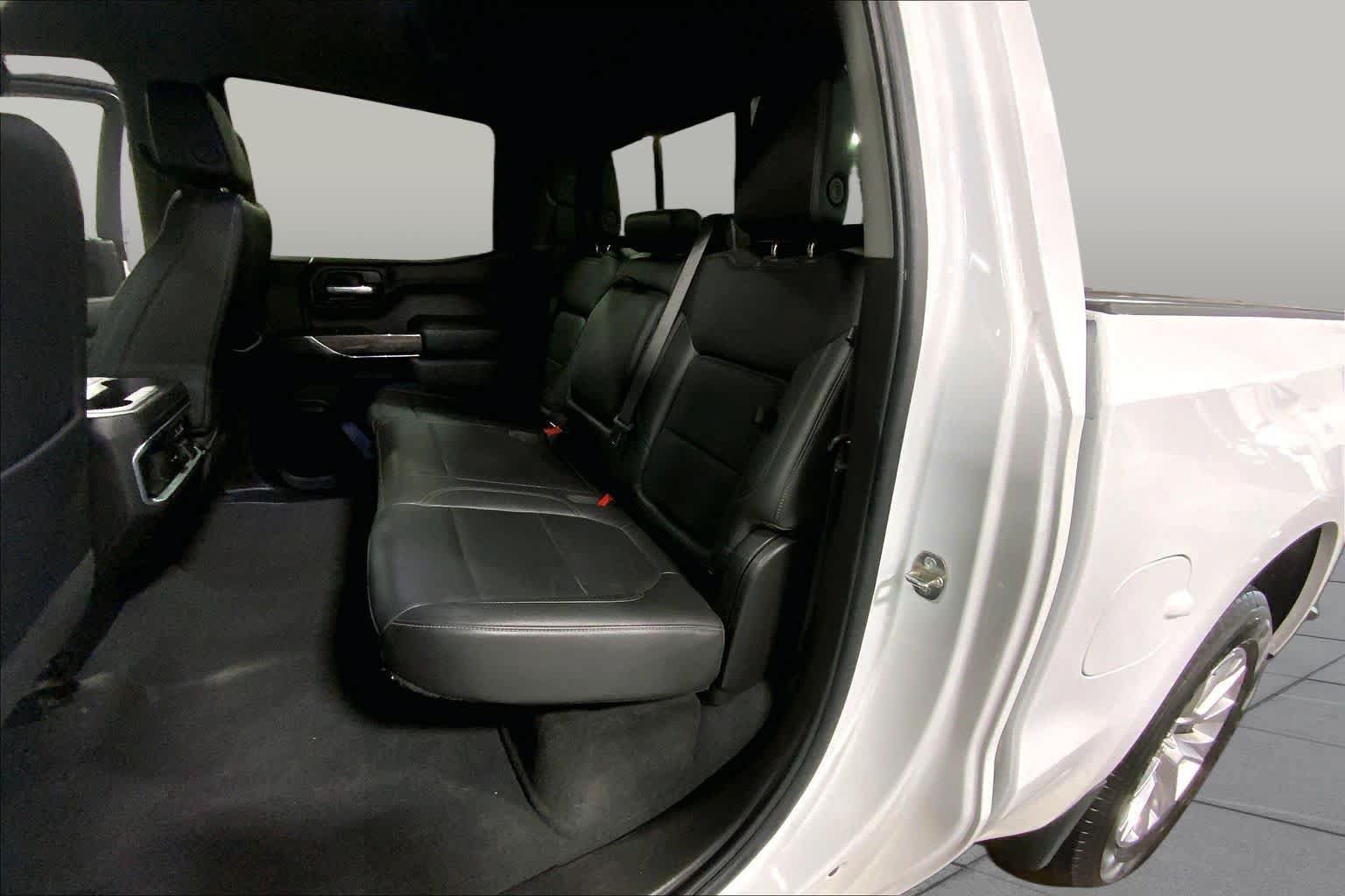 Used 2021 Chevrolet Silverado 1500 LTZ w/ LTZ Convenience Package II AWD/4WD image 21