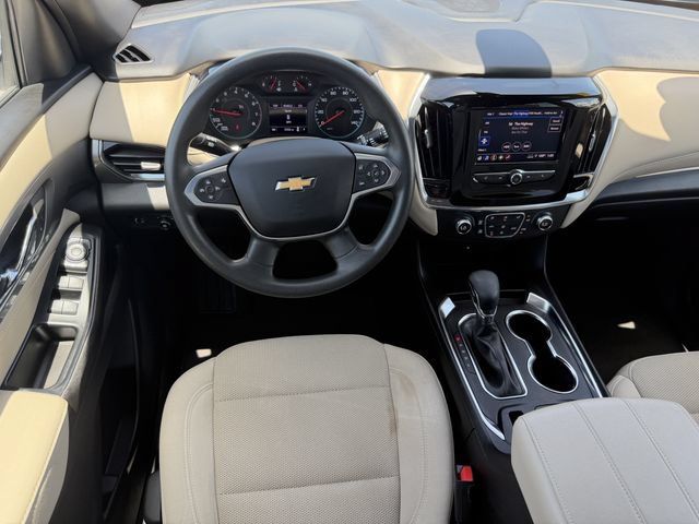 Used 2023 Chevrolet Traverse LS FWD image 18