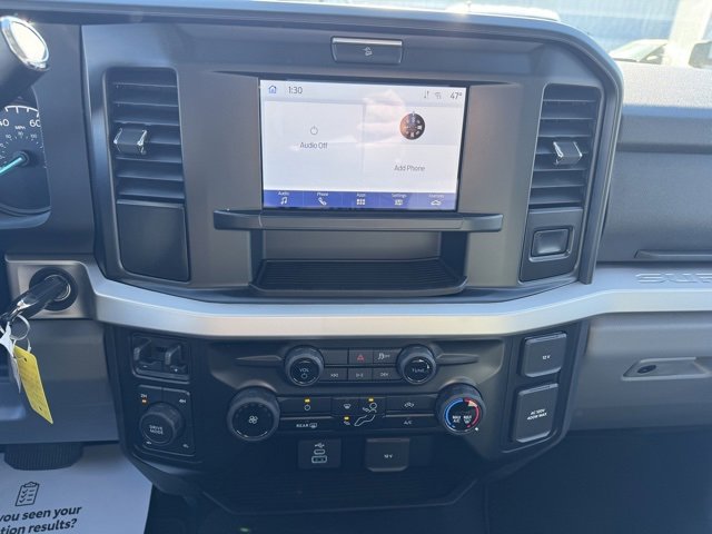 New 2025 Ford F350 XLT w/ FX4 Off-Road Package image 26