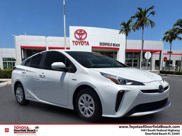 Used 2021 Toyota Prius L Eco