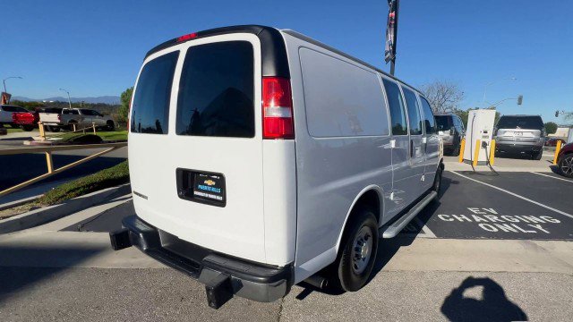 Used 2024 Chevrolet Express 2500 w/ Driver Convenience Package image 8