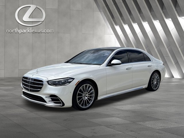 Used 2023 Mercedes-Benz S 500 4MATIC image 3