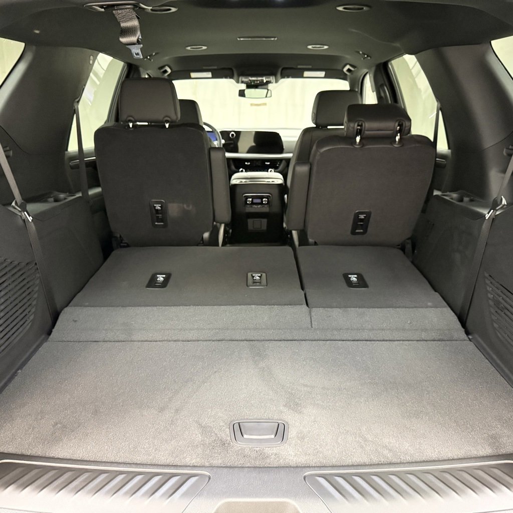 New 2026 Chevrolet Tahoe LT w/ Comfort Package image 6