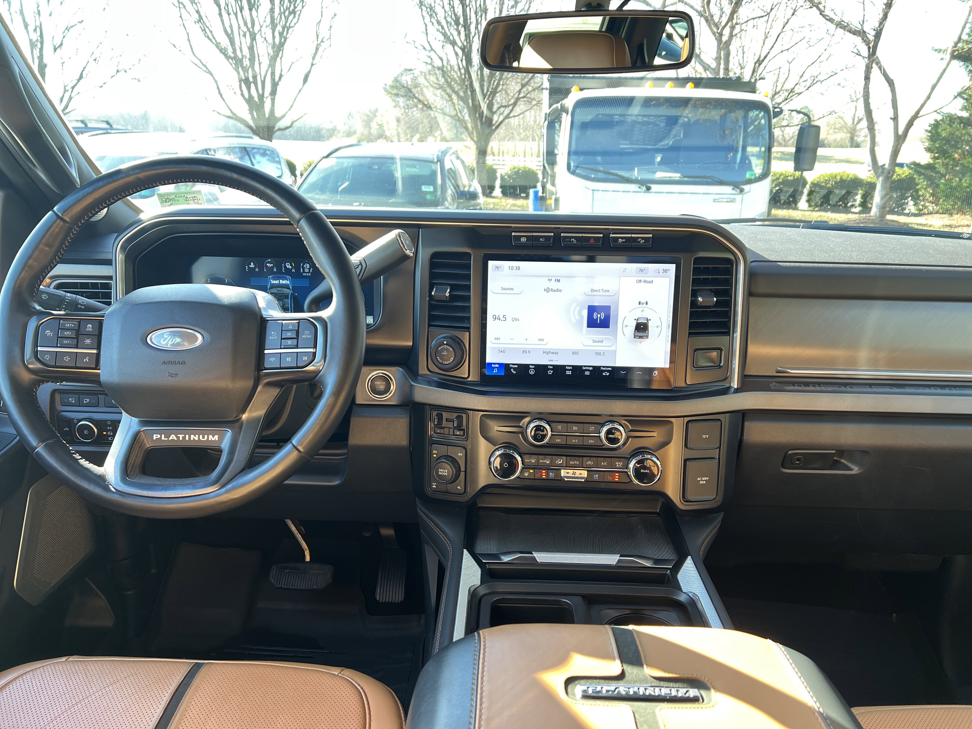 Used 2024 Ford F350 Platinum image 29