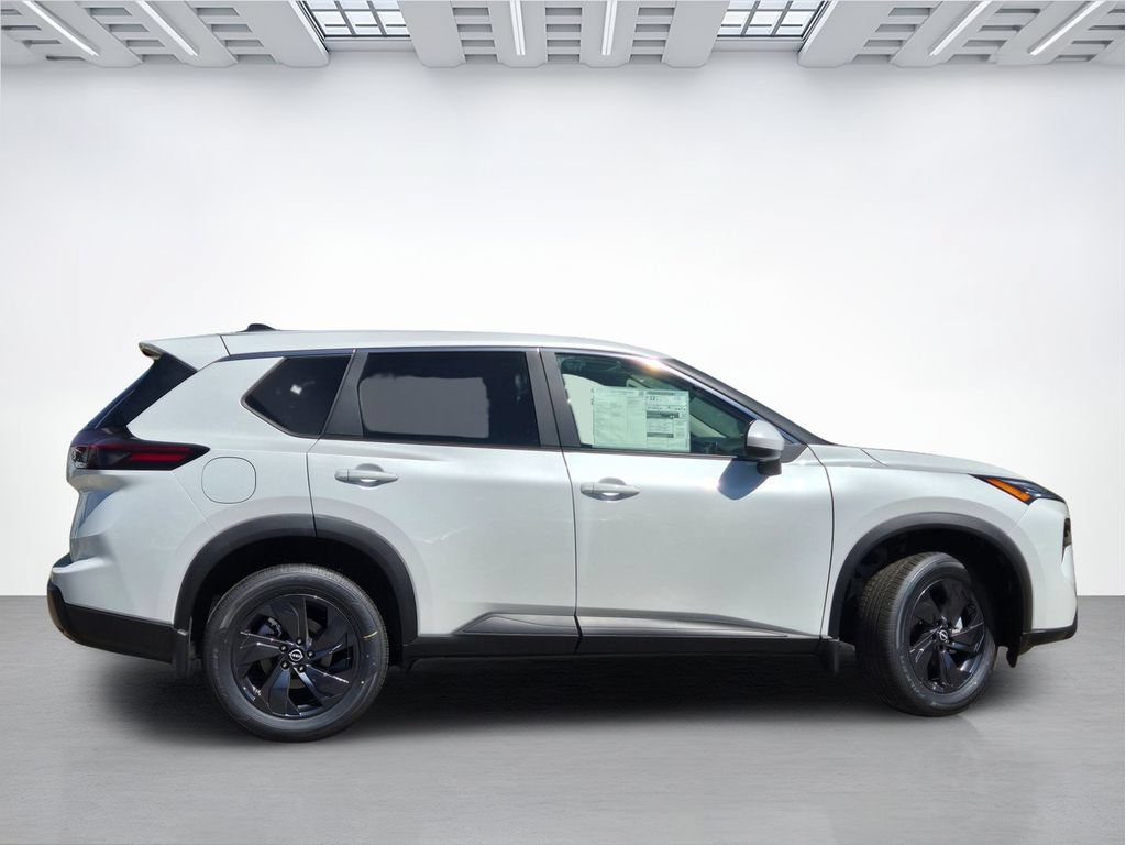 New 2026 Nissan Rogue SV FWD image 3