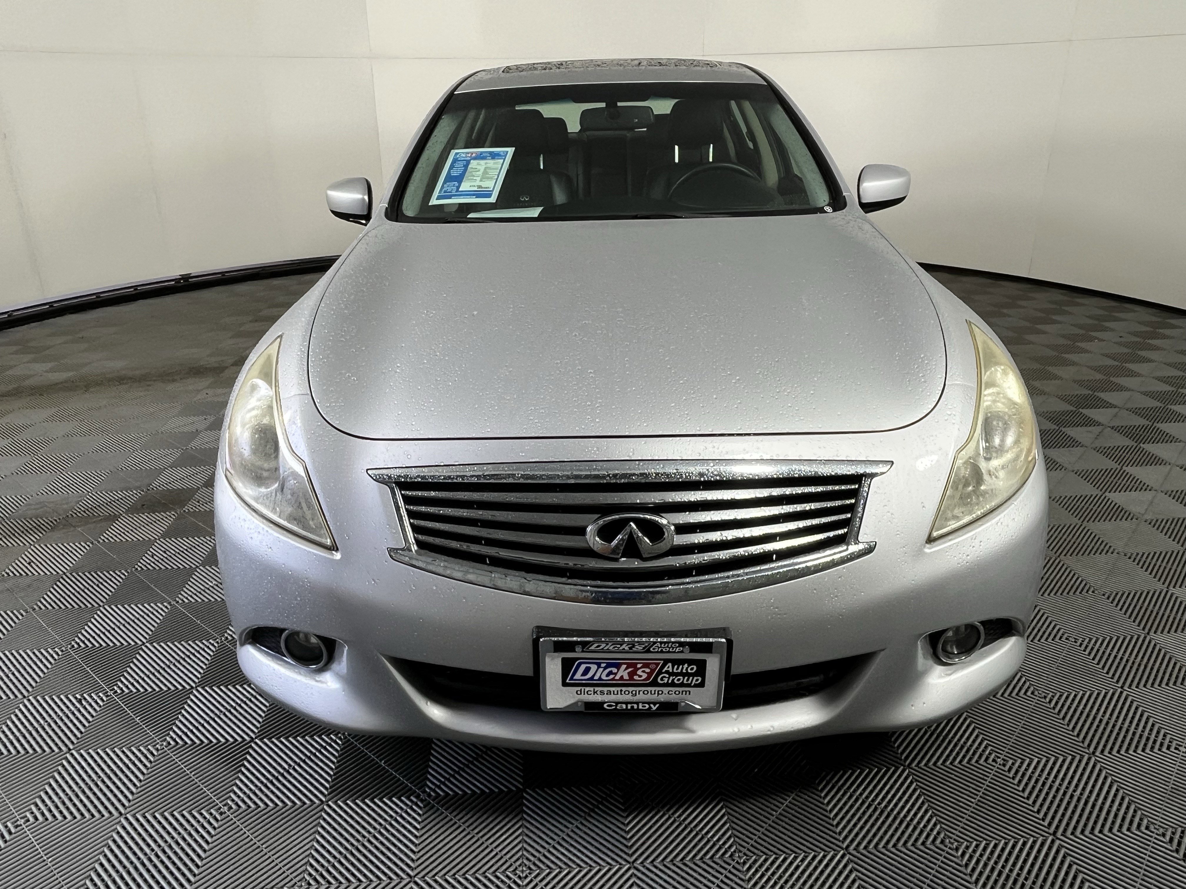 Used 2013 INFINITI G37 x w/ Premium Pkg image 8
