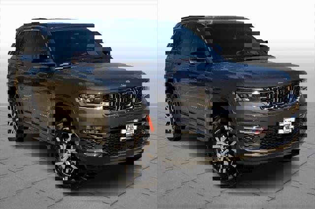 New 2025 Jeep Grand Cherokee Limited video 2
