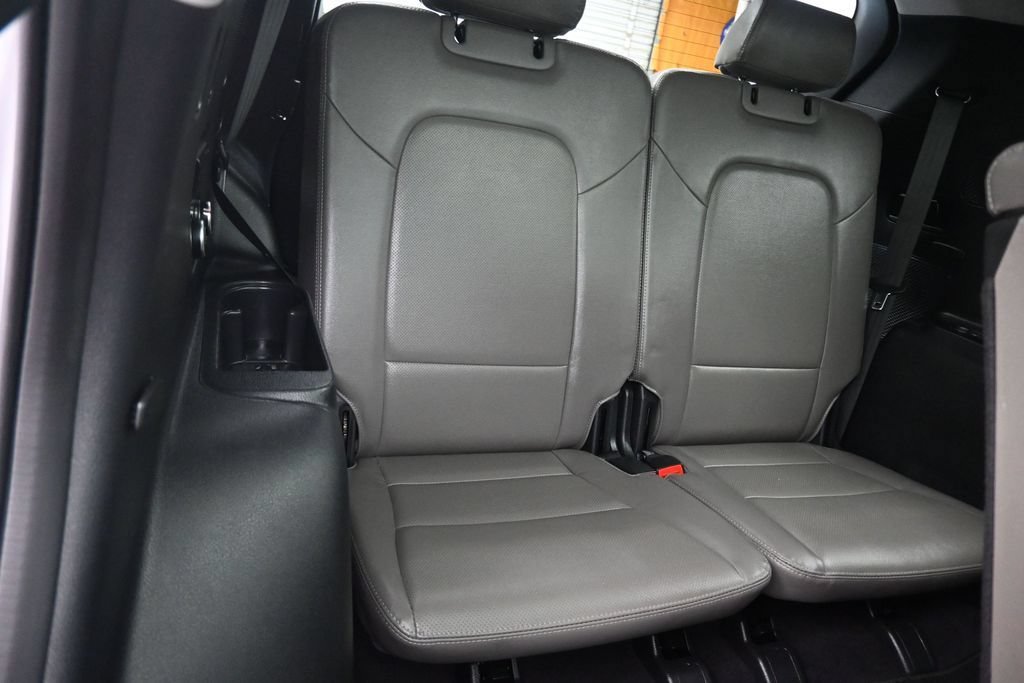 Used 2018 Hyundai Santa Fe AWD w/ SE Ultimate Tech Package 03 image 56