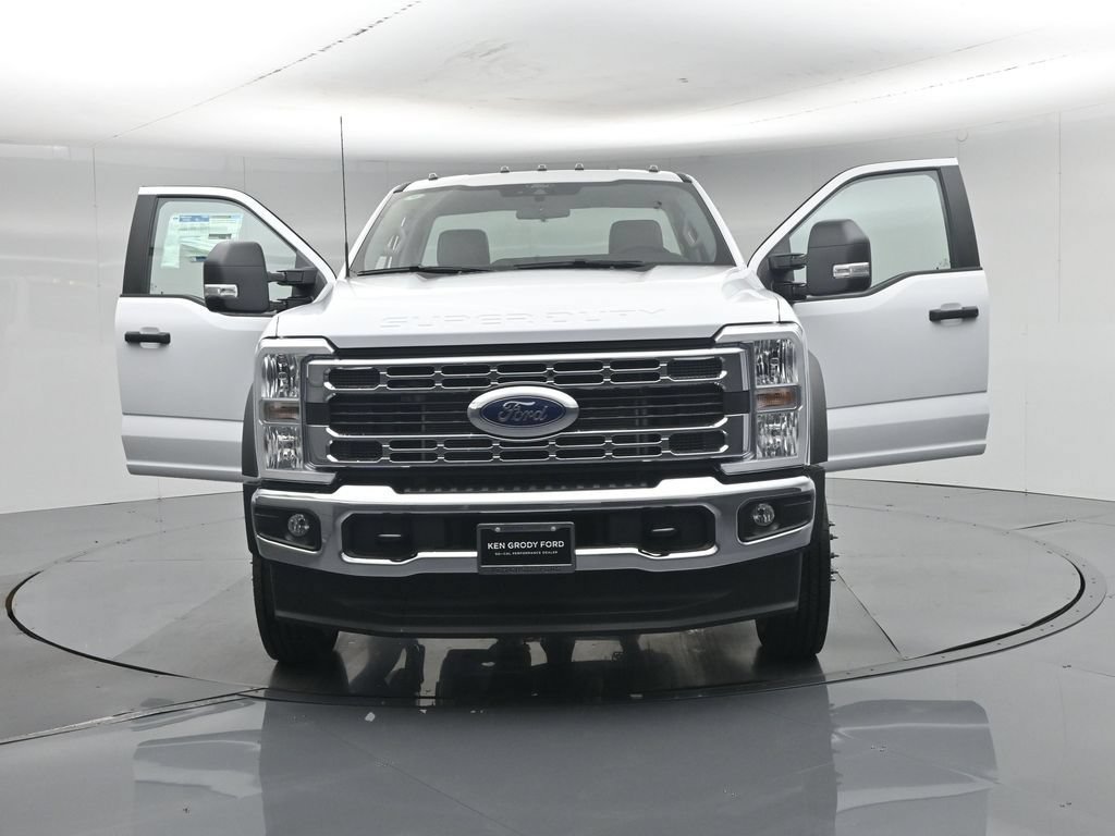 New 2026 Ford F450 XL w/ XL Chrome Package AWD/4WD image 24