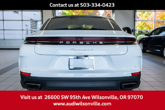 Used 2025 Porsche Panamera 4 w/ Premium Package AWD/4WD image 5