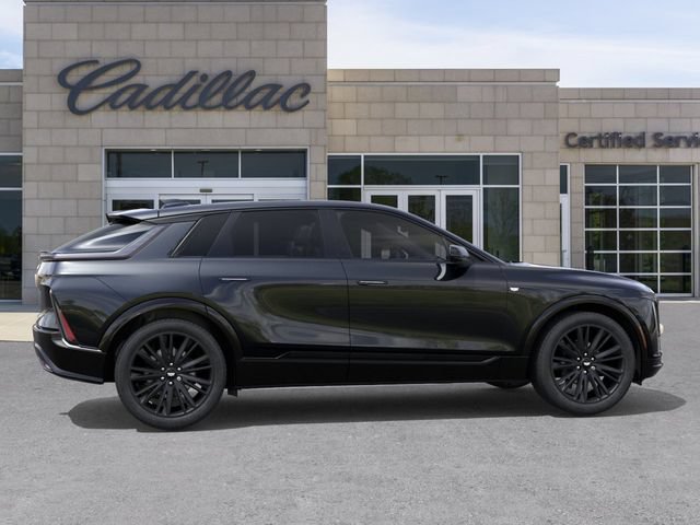New 2026 Cadillac Lyriq Signature Sport w/ LPO, ONYX Package AWD/4WD image 5