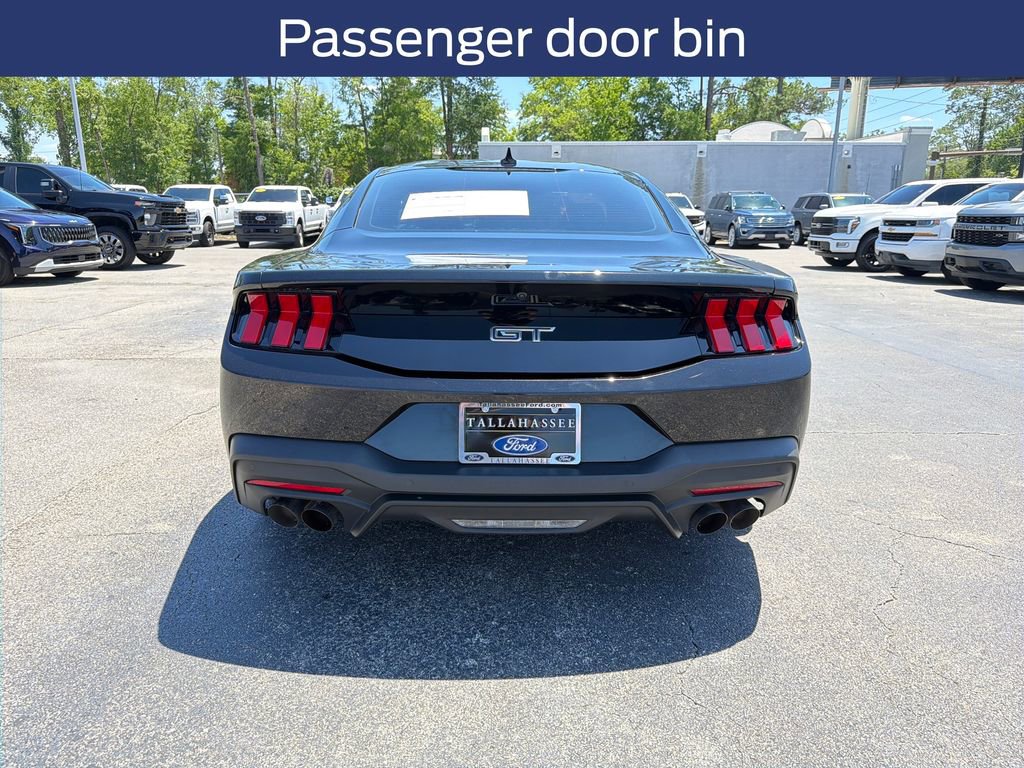 Used 2025 Ford Mustang GT Premium RWD image 4