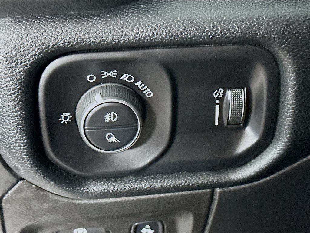 Certified 2022 RAM 1500 Big Horn AWD/4WD image 16
