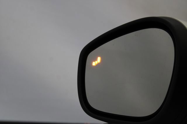 Used 2022 Ford Mustang Mach-E Premium w/ Ice White Appearance Package image 27