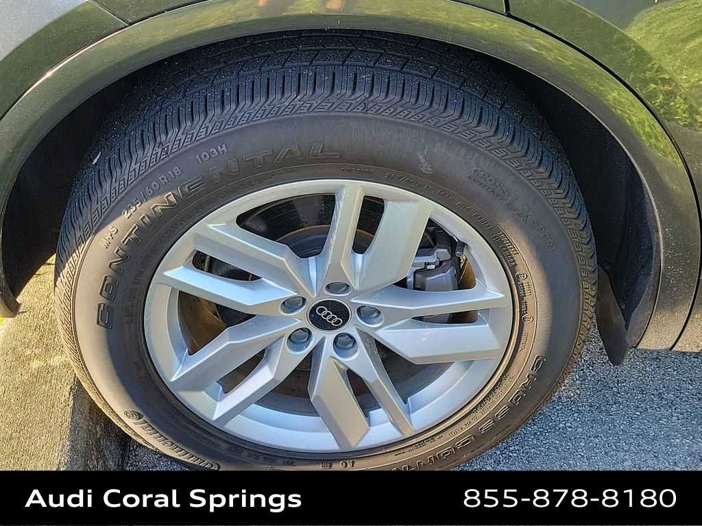 Used 2023 Audi Q5 2.0T Premium w/ Convenience Package image 17