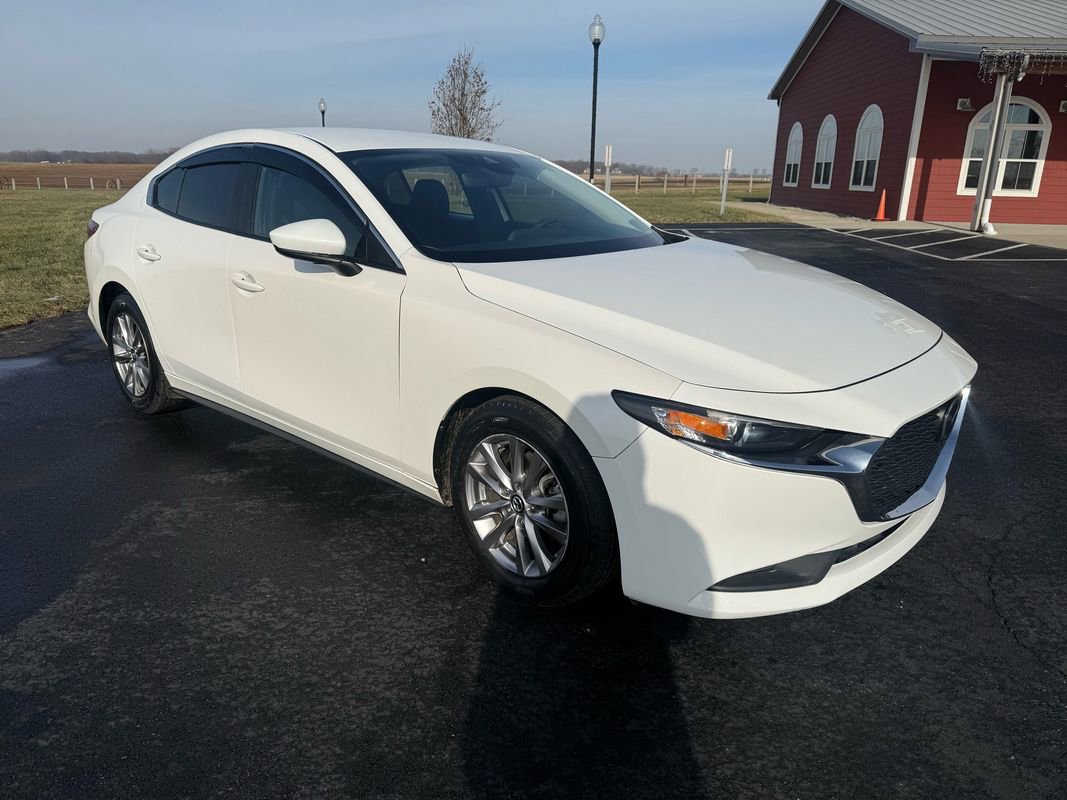 Used 2019 MAZDA MAZDA3 Sedan image 3